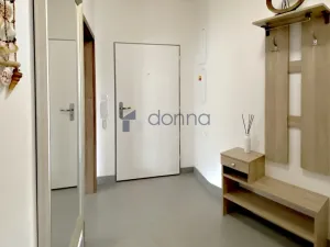 Pronájem bytu 3+kk, Praha, Pod radnicí, 75 m2