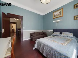Prodej bytu 3+kk, Karlovy Vary, nábřeží Jana Palacha, 65 m2