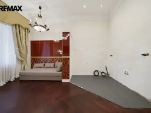 Prodej bytu 3+kk, Karlovy Vary, nábřeží Jana Palacha, 65 m2