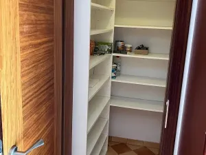 Pronájem bytu 4+1, Praha - Strašnice, 92000 m2