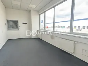Pronájem kanceláře, Brno, Letiště Brno-Tuřany, 300 m2