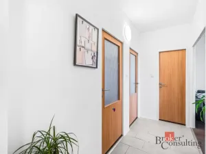 Prodej bytu 3+1, Plzeň - Bolevec, Kralovická, 71 m2