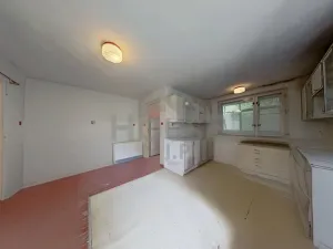 Prodej zemědělské usedlosti, Lužice, 118 m2
