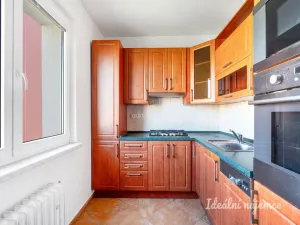Pronájem bytu 2+1, Praha, Africká, 51 m2