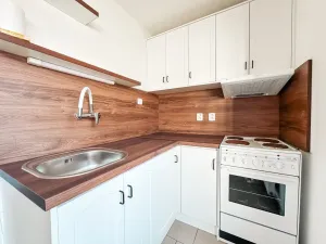 Pronájem kanceláře, Praha, Náchodská, 43 m2