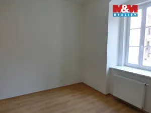 Pronájem bytu 1+kk, Mladá Boleslav - Mladá Boleslav I, Staroměstské náměstí, 22 m2