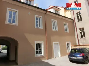Pronájem bytu 1+kk, Mladá Boleslav - Mladá Boleslav I, Staroměstské náměstí, 22 m2