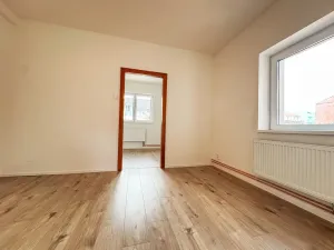 Pronájem kanceláře, Praha, Náchodská, 40 m2