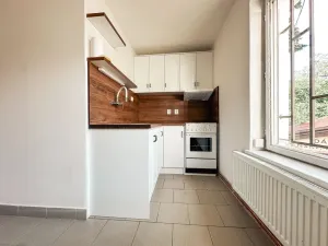 Pronájem kanceláře, Praha, Náchodská, 40 m2
