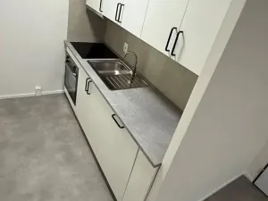 Pronájem bytu 2+kk, Praha - Kobylisy, Rajmonova, 51 m2