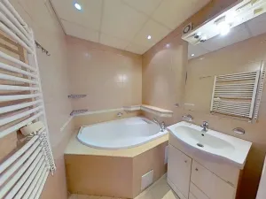 Pronájem bytu 3+1, Jihlava, Polní, 75 m2