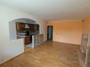 Prodej bytu 3+1, Kladno, Váňova, 78 m2