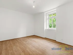 Prodej bytu 2+kk, Vrchlabí, Peklo, 55 m2