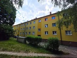 Prodej bytu 3+1, Znojmo, 28. října, 57 m2
