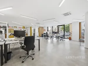 Pronájem kanceláře, Praha - Smíchov, Na Zatlance, 232 m2