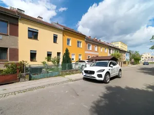 Pronájem bytu 2+1, Brno, Nevrklova, 57 m2