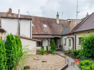Prodej bytu 4+kk, Chlumec nad Cidlinou - Chlumec nad Cidlinou II, Zámostecká, 170 m2