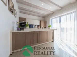 Prodej rodinného domu, Háje, 256 m2