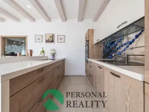 Prodej rodinného domu, Háje, 256 m2