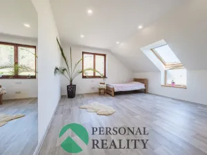 Prodej rodinného domu, Háje, 256 m2