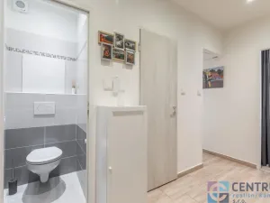 Pronájem bytu 2+1, Praha - Strašnice, Nad vodovodem, 51 m2