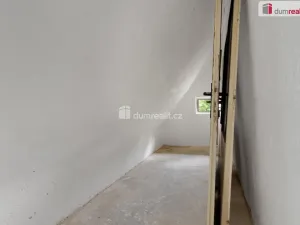Prodej rodinného domu, Výrov - Hadačka, 280 m2
