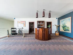 Prodej obchodního prostoru, Jinočany, Severní, 1000 m2
