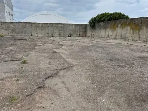 Pronájem komerčního pozemku, Holasice, 1000 m2