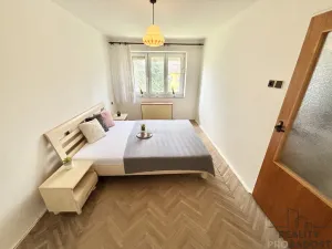 Prodej bytu 2+1, Sklené, 49 m2