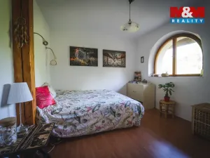Prodej rodinného domu, Chrášťany - Černíkovice, 236 m2