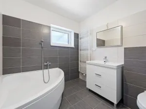 Prodej rodinného domu, Mukařov, K Památníku, 107 m2