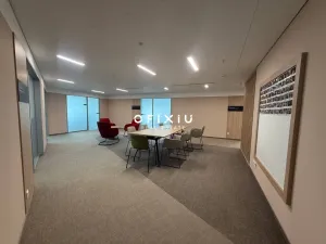 Pronájem kanceláře, Praha - Košíře, Vrchlického, 650 m2