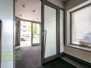 Pronájem bytu 2+kk, Praha, Bělohorská, 50 m2