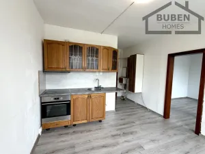 Pronájem bytu 2+kk, Tachov, Bělojarská, 37 m2