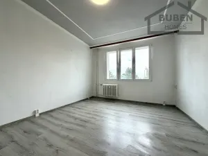 Pronájem bytu 2+kk, Tachov, Bělojarská, 37 m2