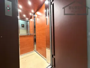 Pronájem bytu 2+kk, Tachov, Bělojarská, 37 m2