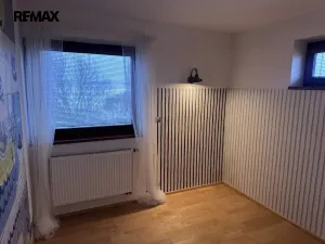 Pronájem rodinného domu, Jesenice - Zdiměřice, V Podlesí, 184 m2