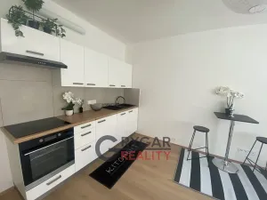 Prodej bytu 3+kk, Praha - Karlín, Sokolovská, 78 m2