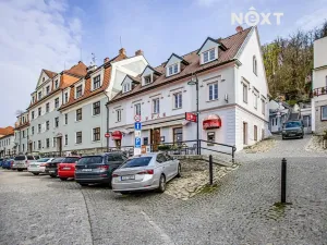 Prodej rodinného domu, Hluboká nad Vltavou, nám. Čsl. armády, 533 m2