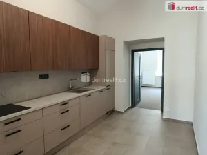 Pronájem bytu 1+1, Praha - Smíchov, Svornosti, 36 m2
