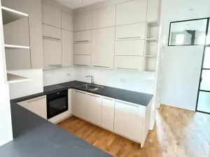 Pronájem bytu 2+kk, Praha - Podolí, Vodárenská, 55 m2