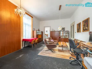 Prodej bytu 2+1, Mariánské Lázně, Hlavní třída, 79 m2