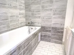 Pronájem bytu 2+1, Hradec Králové, Na Střezině, 55 m2