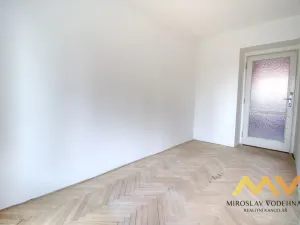 Pronájem bytu 2+1, Hradec Králové, Na Střezině, 55 m2