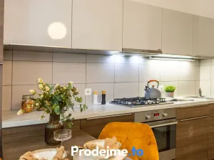 Pronájem bytu 1+1, Praha - Smíchov, Bieblova, 42 m2