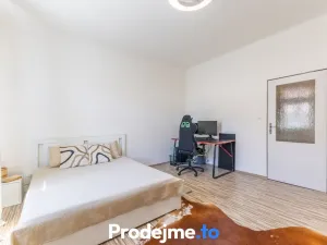 Pronájem bytu 1+1, Praha - Smíchov, Bieblova, 34 m2