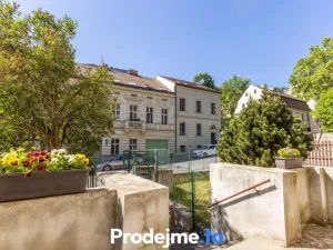 Pronájem bytu 1+1, Praha - Smíchov, Bieblova, 34 m2