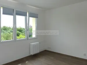 Pronájem bytu 1+1, Plzeň - Skvrňany, Vejprnická, 35 m2