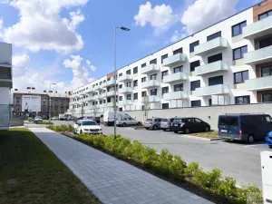 Pronájem garážového stání, Olomouc - Nová Ulice, Třída Jiřího Pelikána, 12 m2