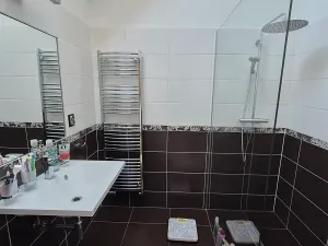 Prodej rodinného domu, Buštěhrad, Pražská, 166 m2